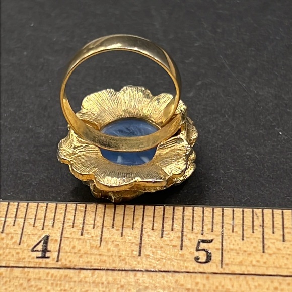 Vintage swirly blue flower adjustable size 7.5 ring - Picture 4 of 5